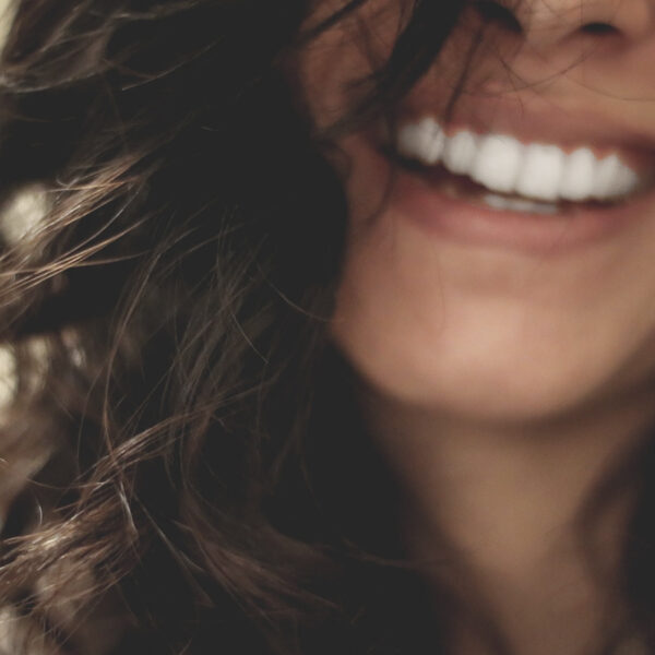 conoce qué es el desgaste dental